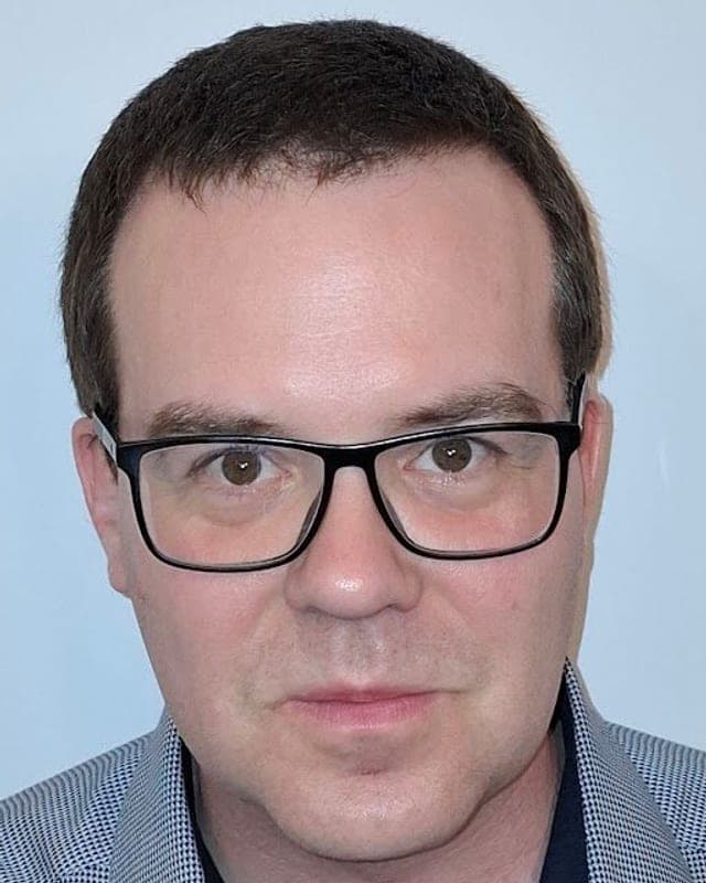 Dr. Vakli Pál